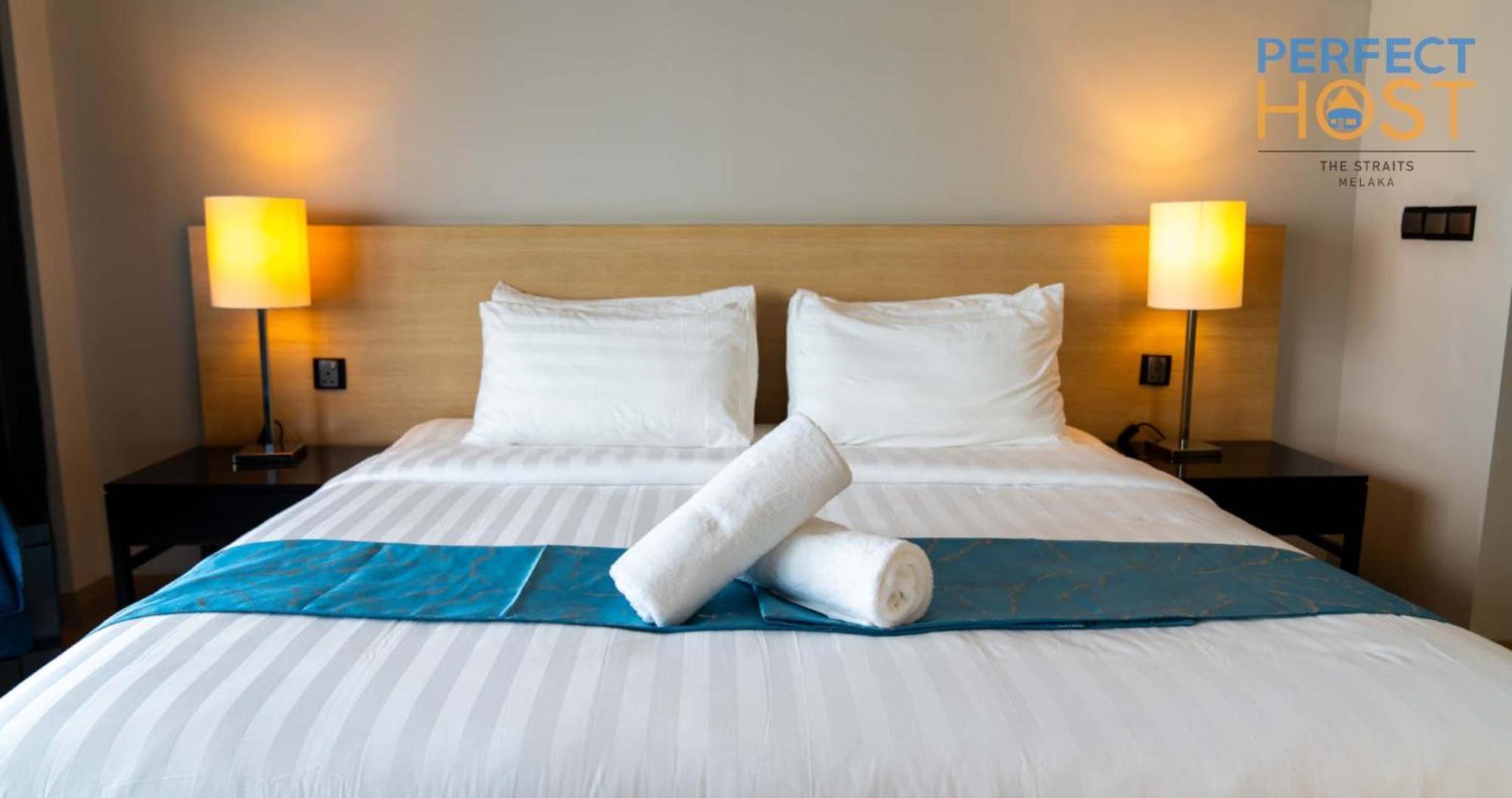 The Straits Melaka By Perfect Host Aparthotel ภายนอก รูปภาพ