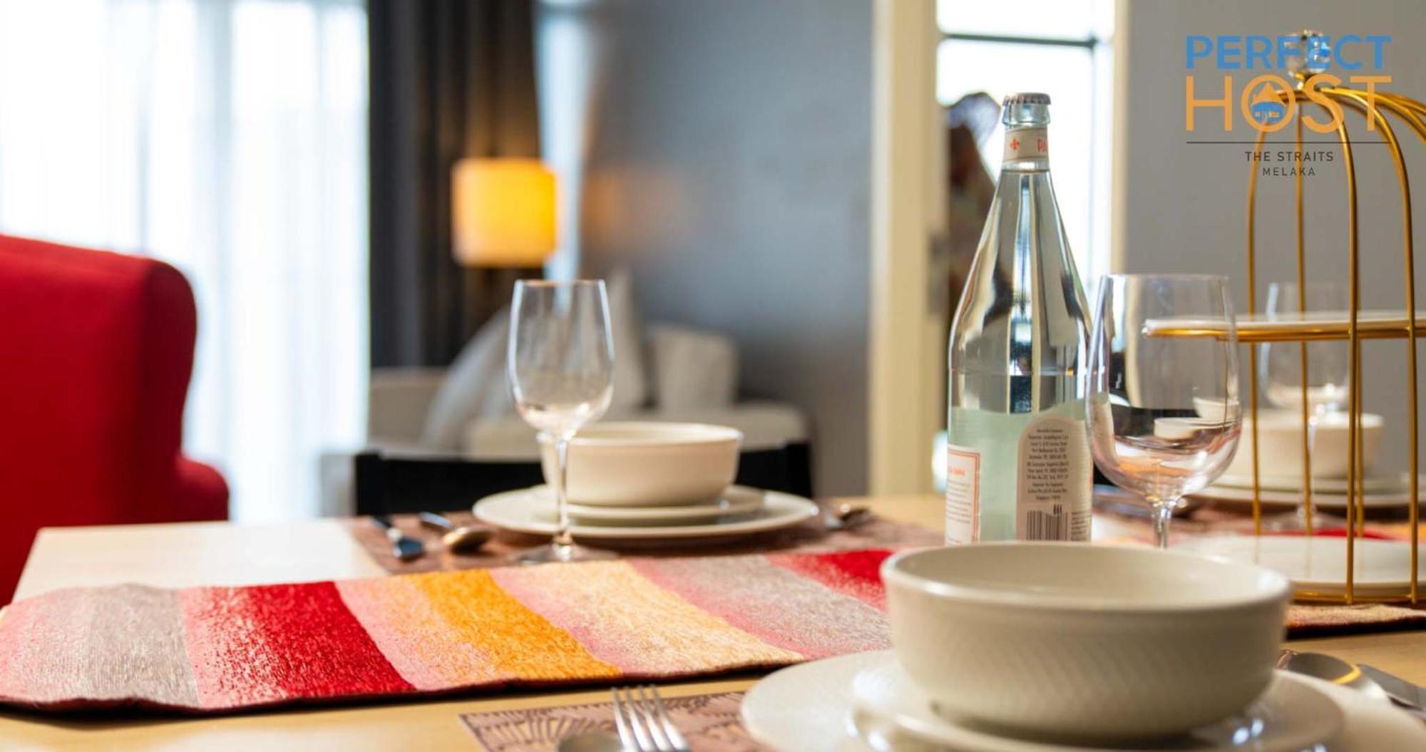 The Straits Melaka By Perfect Host Aparthotel ภายนอก รูปภาพ